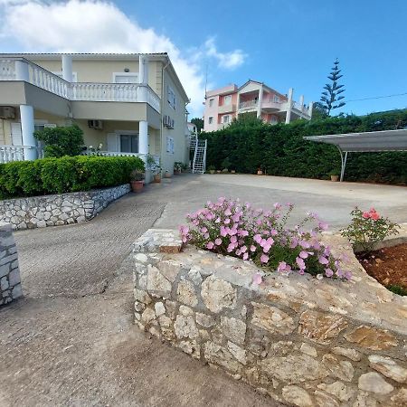 Nikos Apartments Spacious And Panoramic 아르고스톨리온 외부 사진