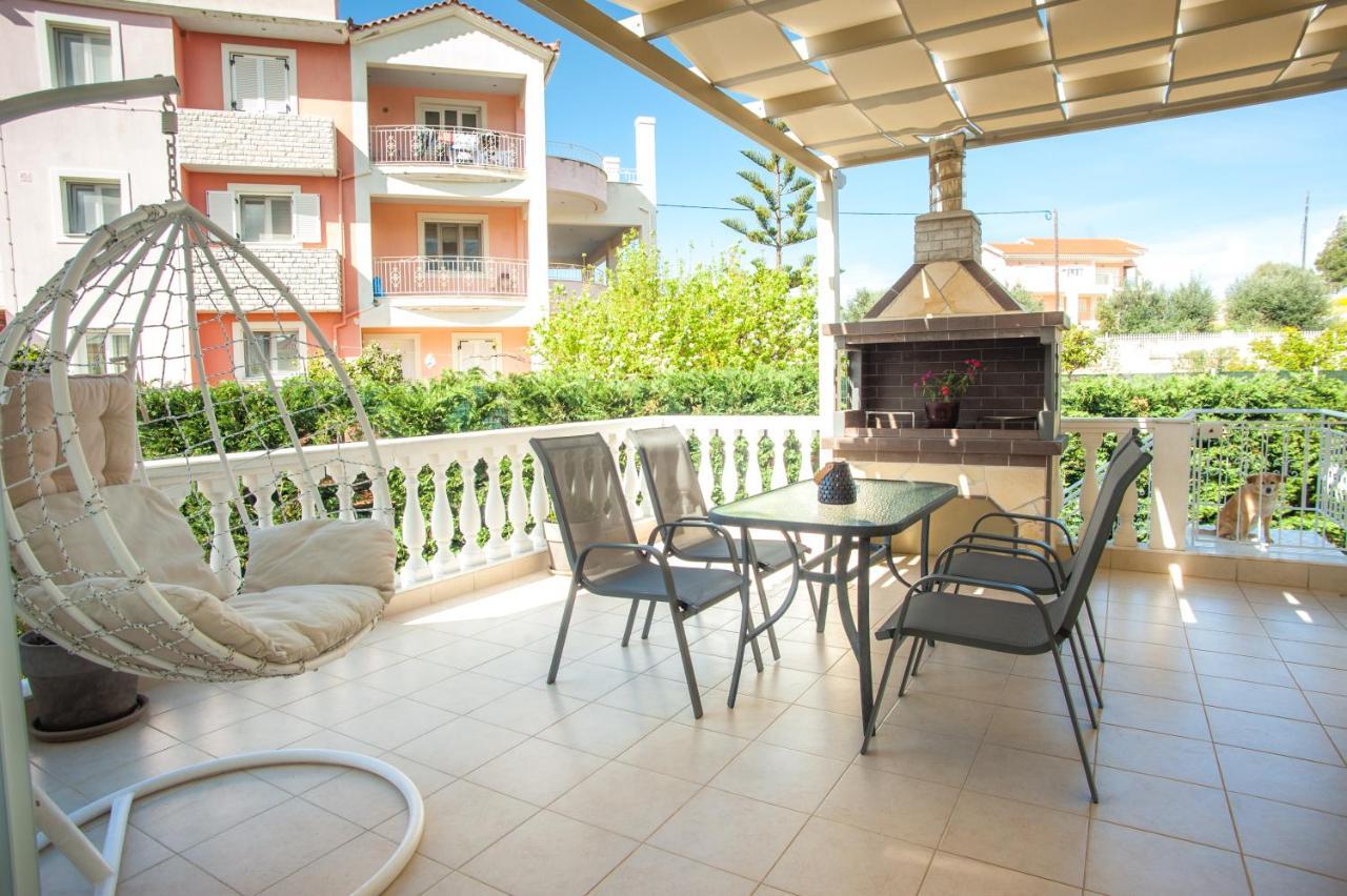 Nikos Apartments Spacious And Panoramic 아르고스톨리온 외부 사진