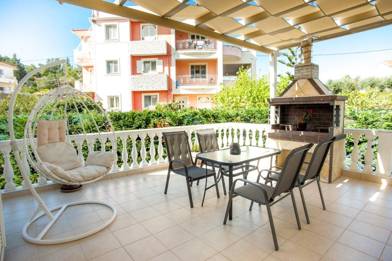 Nikos Apartments Spacious And Panoramic 아르고스톨리온 외부 사진
