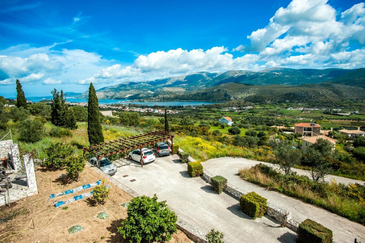Nikos Apartments Spacious And Panoramic 아르고스톨리온 외부 사진
